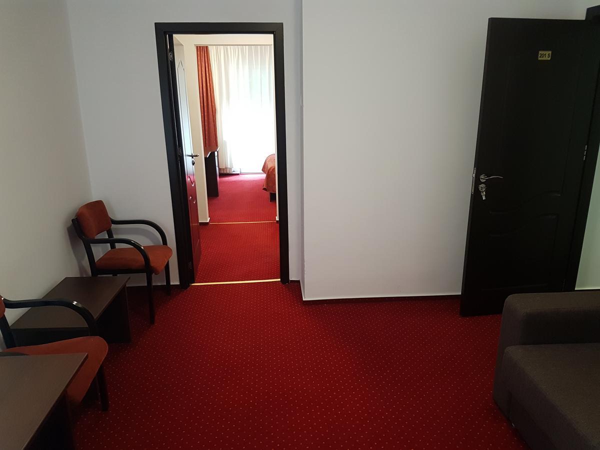 Cristal Sinaia Hotell Eksteriør bilde